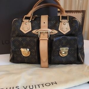 Louis Vuitton: Manhattan GM Monogram Handbag